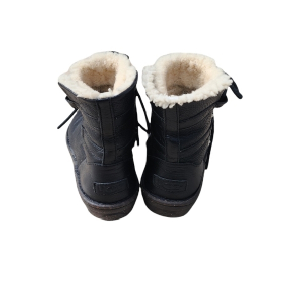 UGG short lace up black booties leather  size 9 li - Picture 4 of 5